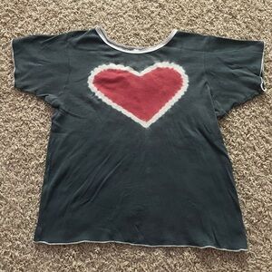 Pretties Venice size large heart t-shirt